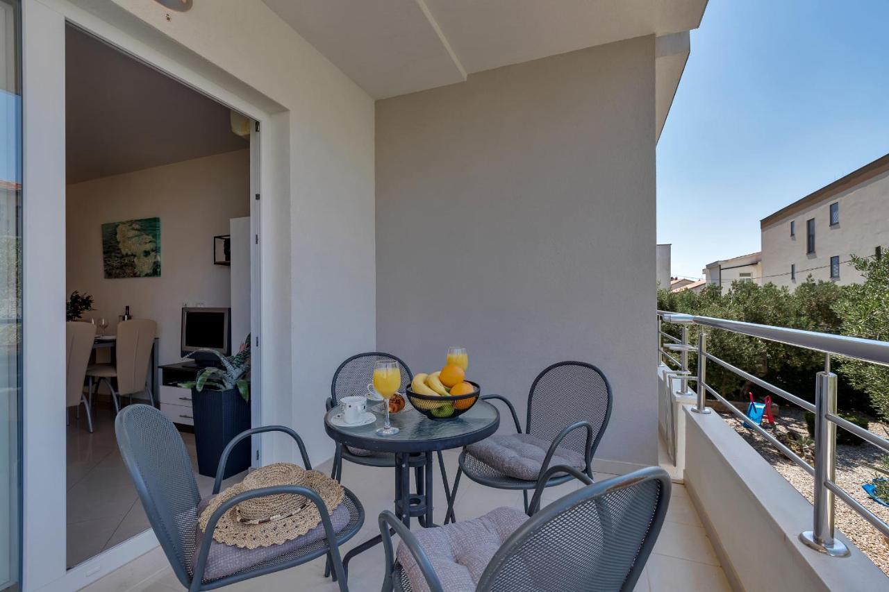 Marinero Apartamento Makarska Exterior foto