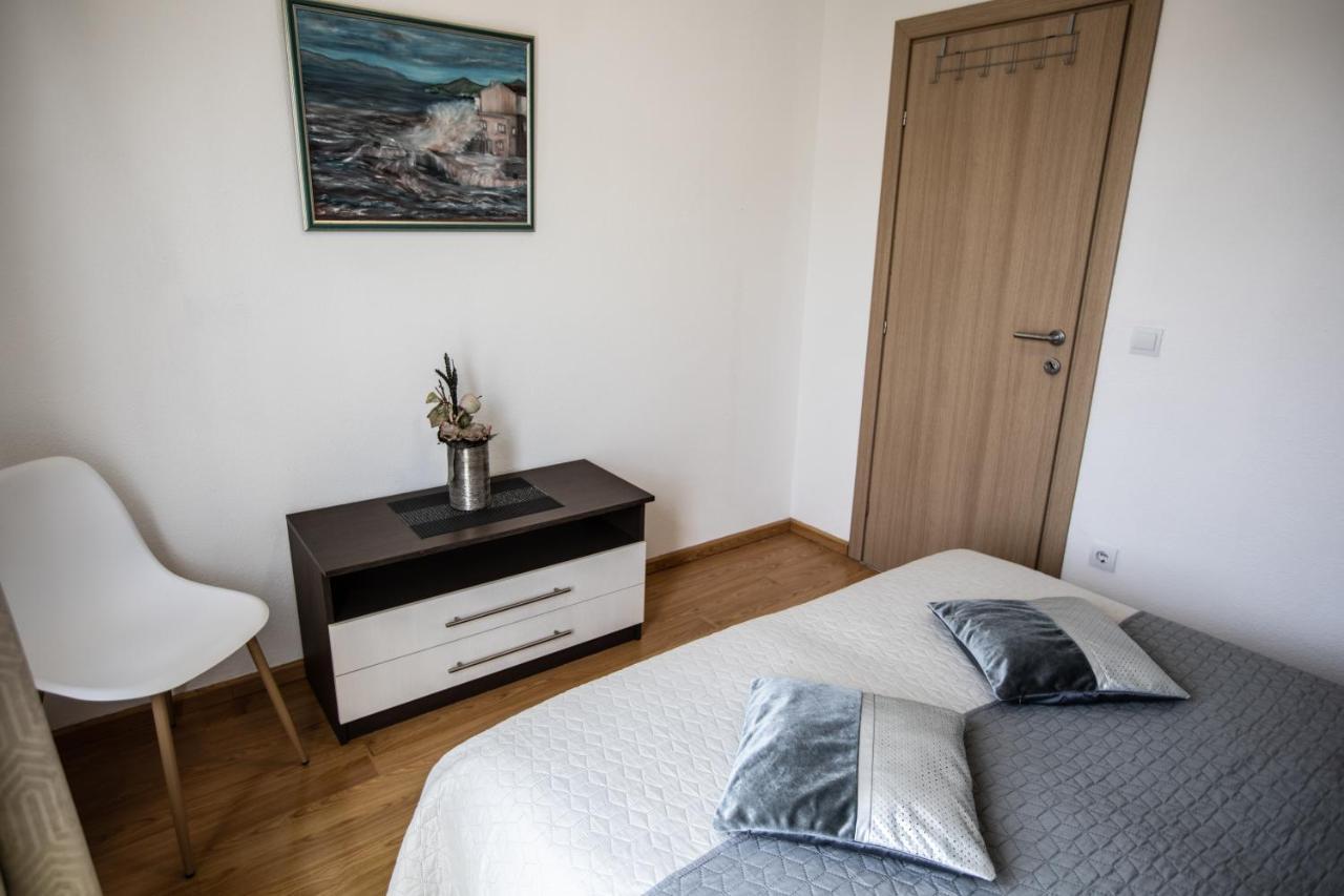 Marinero Apartamento Makarska Exterior foto