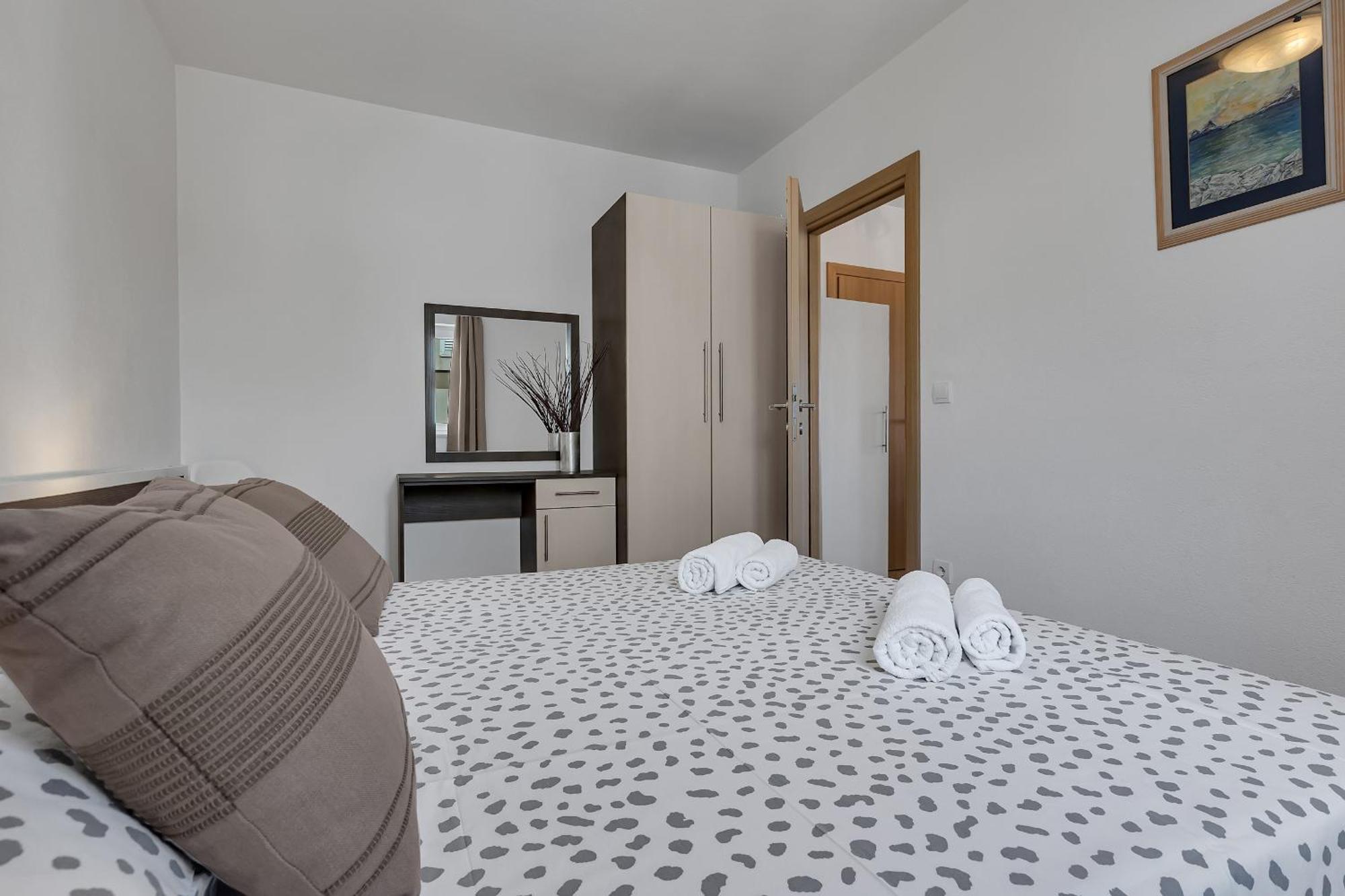 Marinero Apartamento Makarska Exterior foto