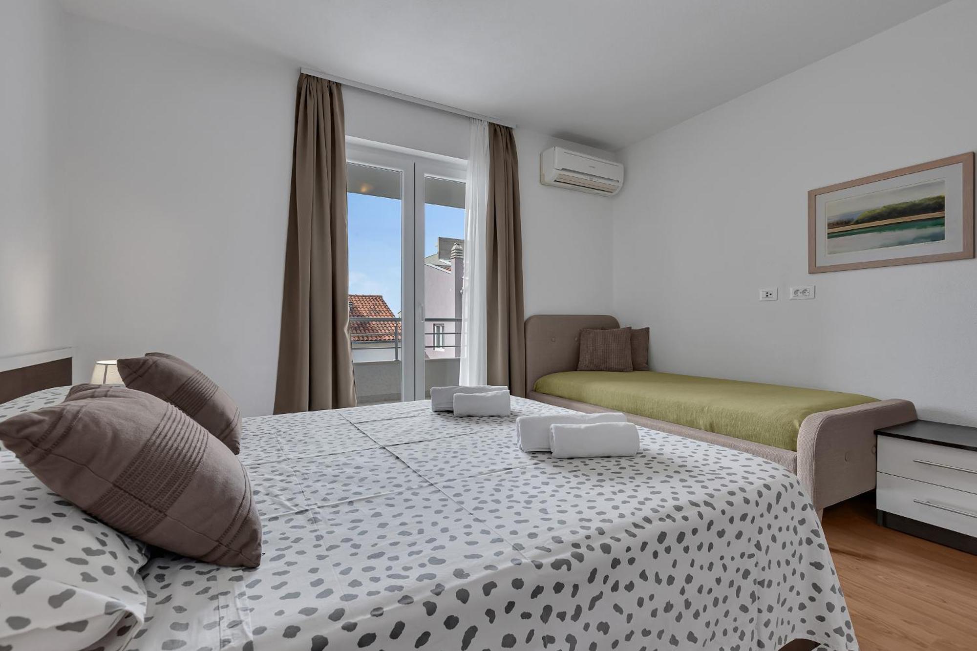 Marinero Apartamento Makarska Exterior foto